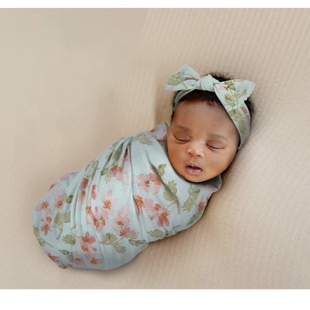 Wendy Bellissimo Girls Photo Op Headband & Swaddle Mint New with Tags Floral
